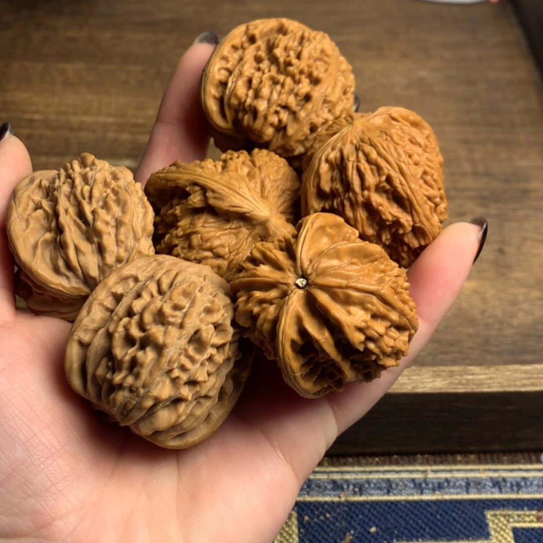 【闪购商品】文玩核桃吊坠云**轻魔核悍高南疆