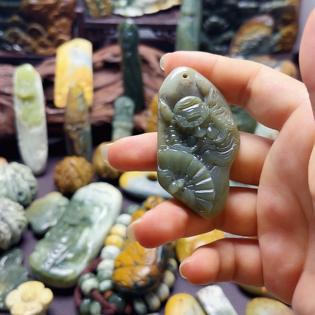 岫岩河磨玉（透闪石质玉）未镶嵌挂件