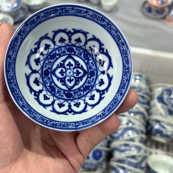 瓷片白青花宝相普洱杯全品