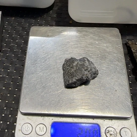 花岗石铁合金1来自嘻哈拉
