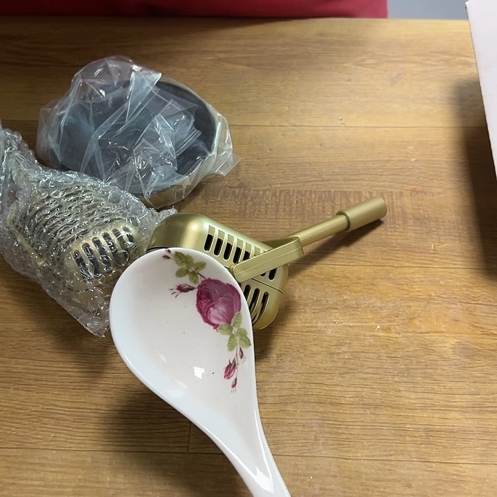 看图片去购买慎拍朱泥发两盒027