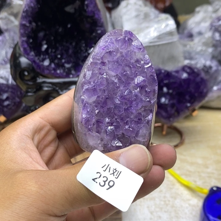 未镶嵌紫晶大型摆件（非配饰）