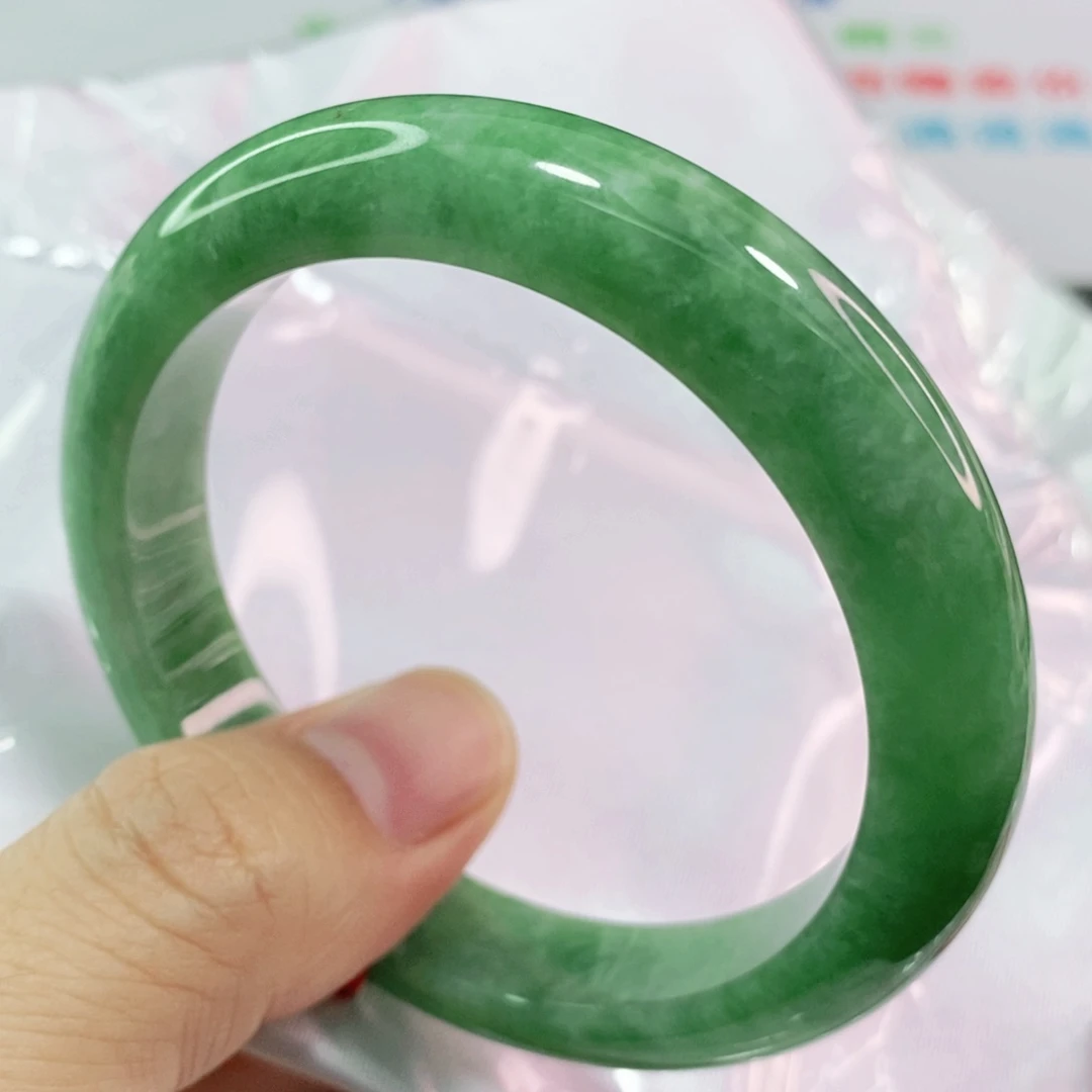 翡翠手镯未镶嵌5556圈口捡漏福利