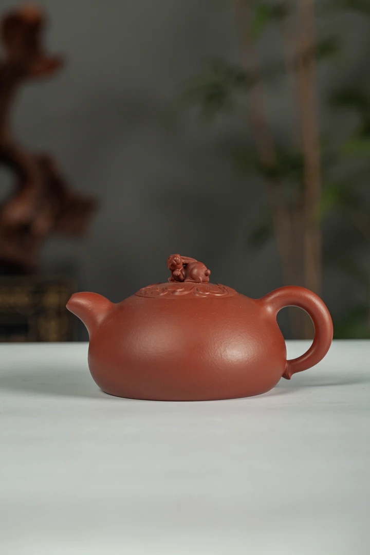全手工紫砂壶：范建荣老师：月兔紫砂壶