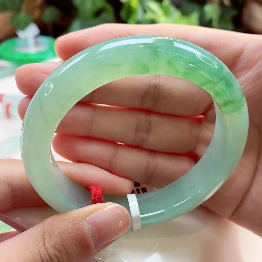 翡翠未镶嵌手镯芙蓉底飘花14