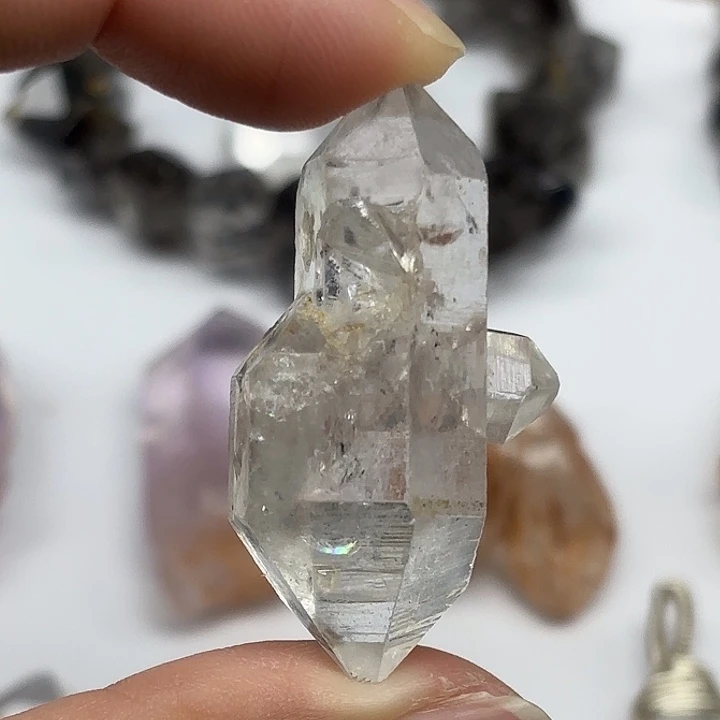 水晶未镶嵌颈饰共生闪灵钻41mm