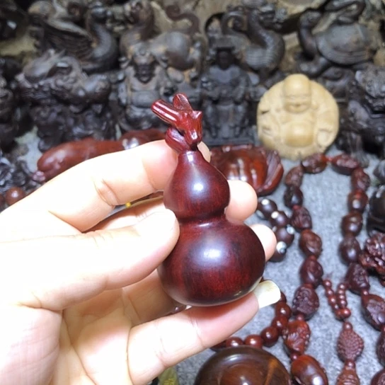 小叶紫檀把件葫芦