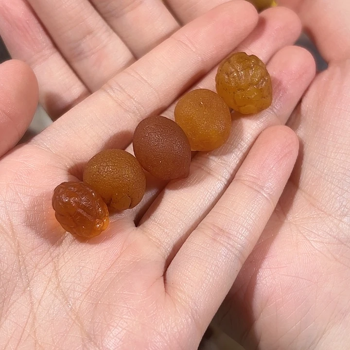 岁***9琥珀未镶嵌颈饰蜜蜡海漂单颗