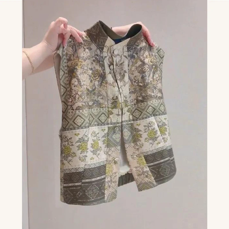 2025早秋新款巨好看设计感上衣女chic高级感别致气质花色马甲外套