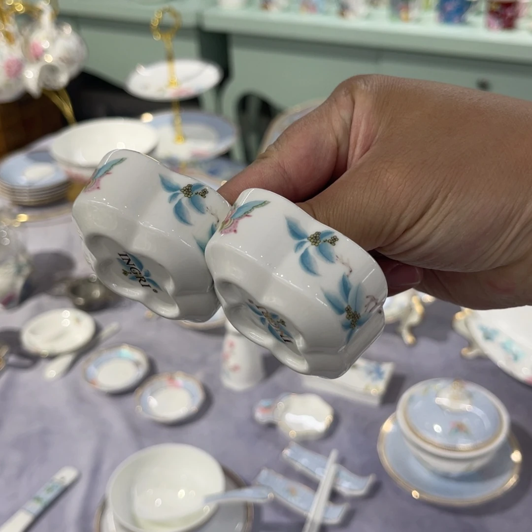 36%以上骨粉骨瓷小蘸料碟两个