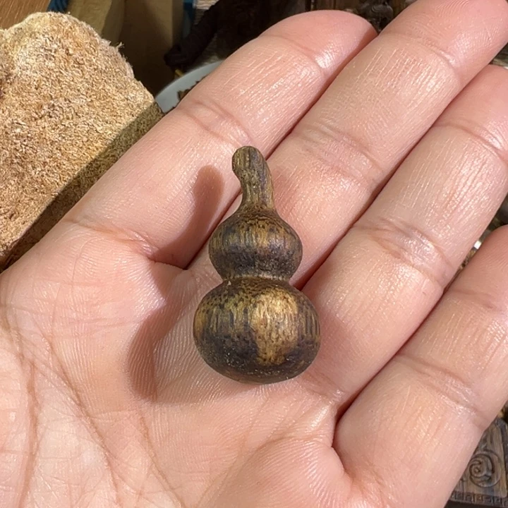 沉香沉香碎屑绿棋楠沉香牌