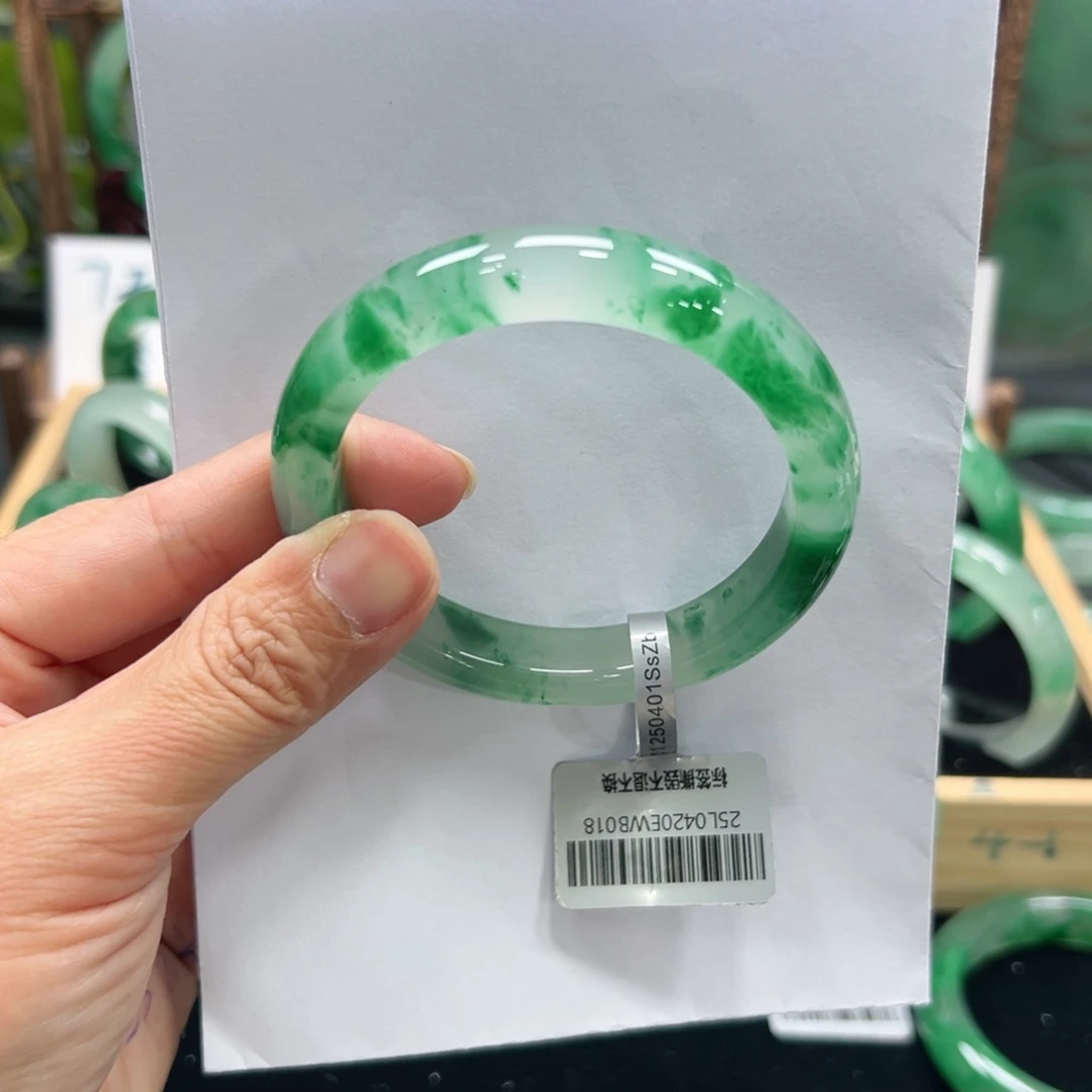 石英质玉手镯未镶嵌亲****菲➕佳佳56.3