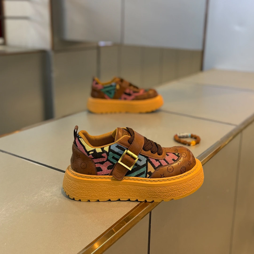 高级感网红同款轻奢潮款鞋低帮鞋设计感拼色复古潮流痞帅流行男鞋