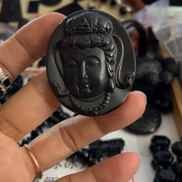 翡翠未镶嵌颈饰观音墨翠