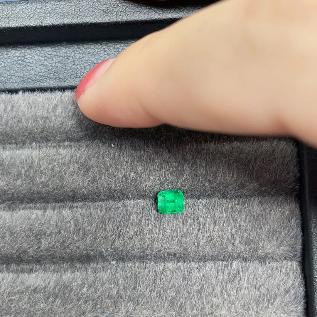 裸石祖母绿0.5ct哥伦比亚吉尔德沃顿