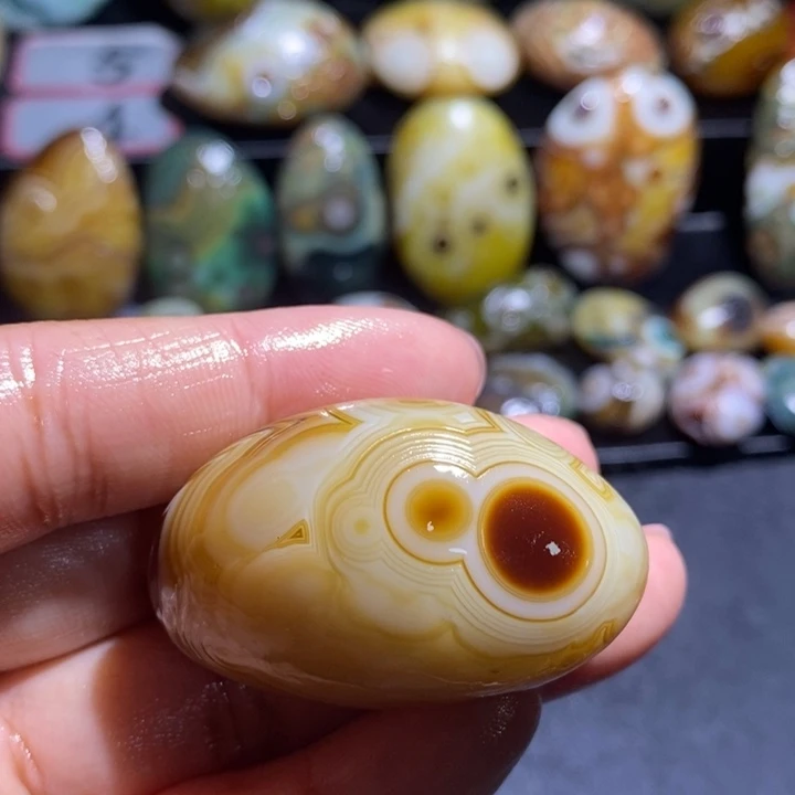 玛瑙/玉髓未镶嵌吊坠(不含链)57