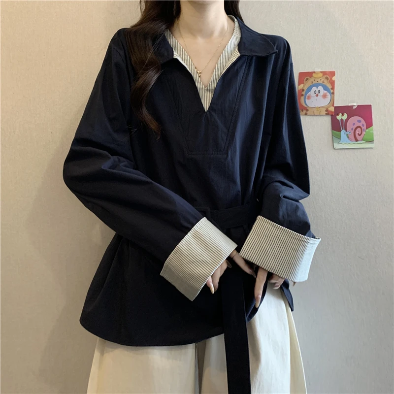 大码女装韩版遮肚子正肩v领长袖衬衫女春秋胖妹妹宽松拼接打底衫