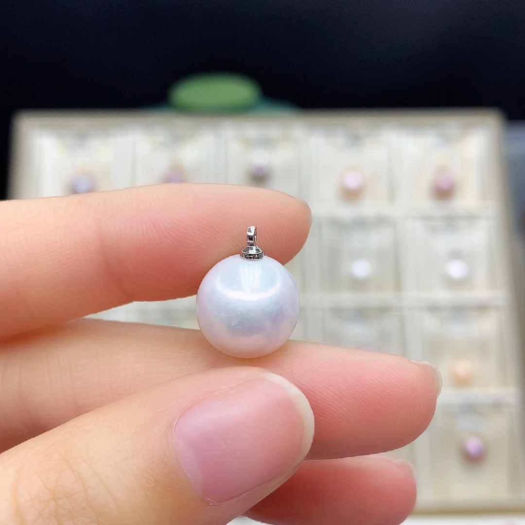 淡水珍珠颈饰合金