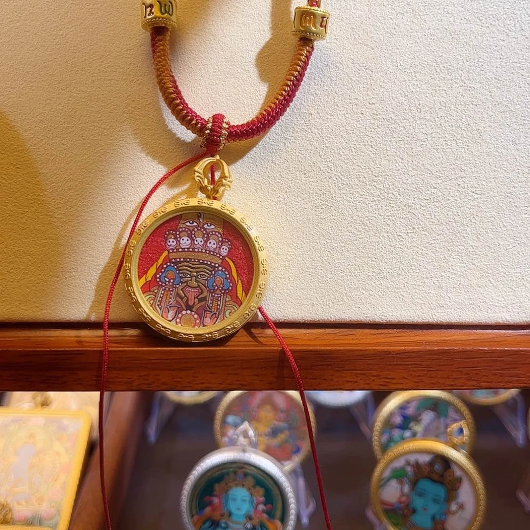 吊坠观南手绘唐卡艺术