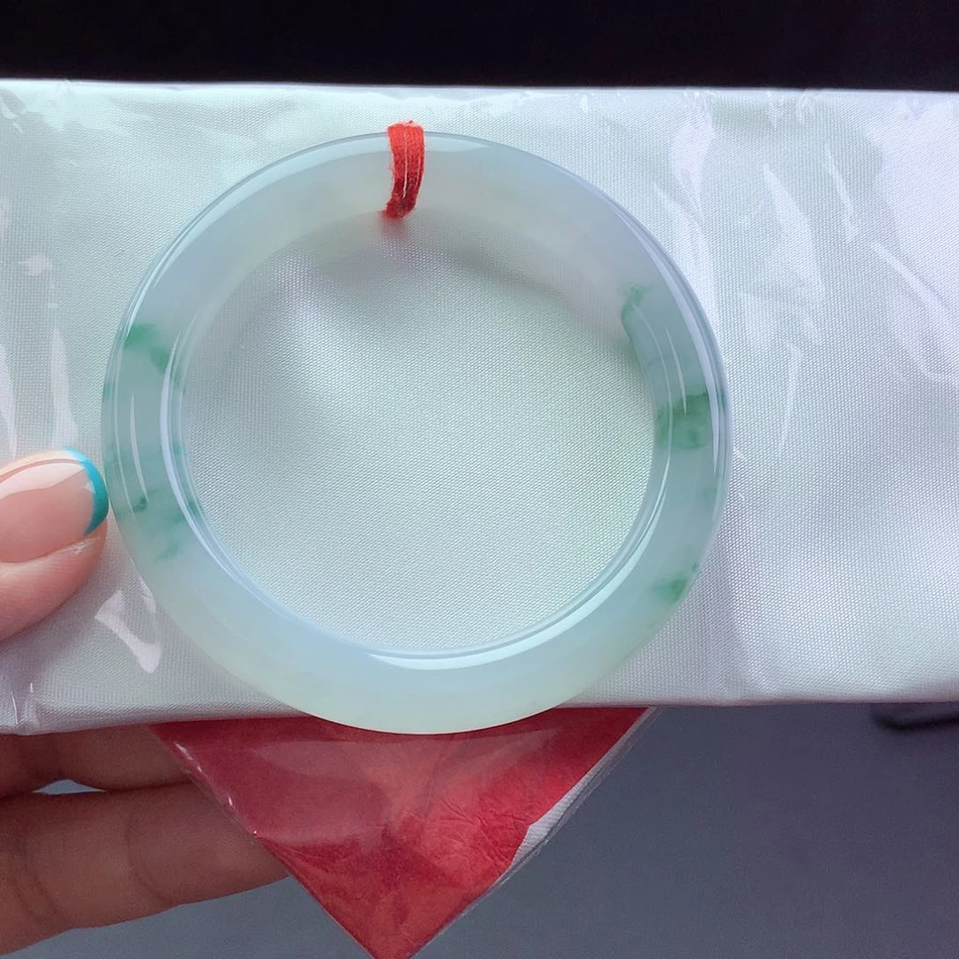 【闪购商品】翡翠手镯未镶嵌a 8034801