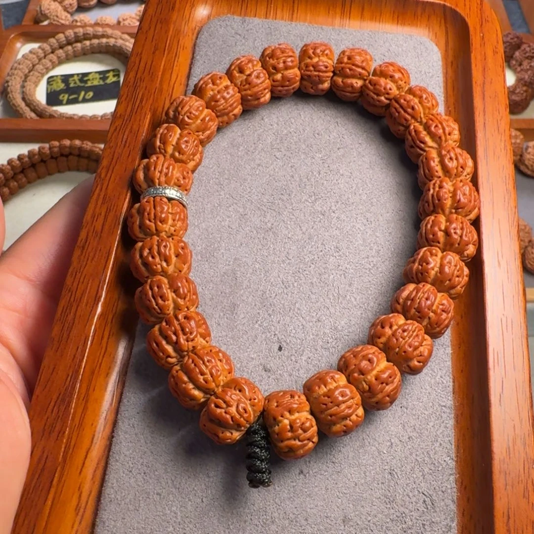 吊坠金刚菩提袁*生雄霸天下13.5+