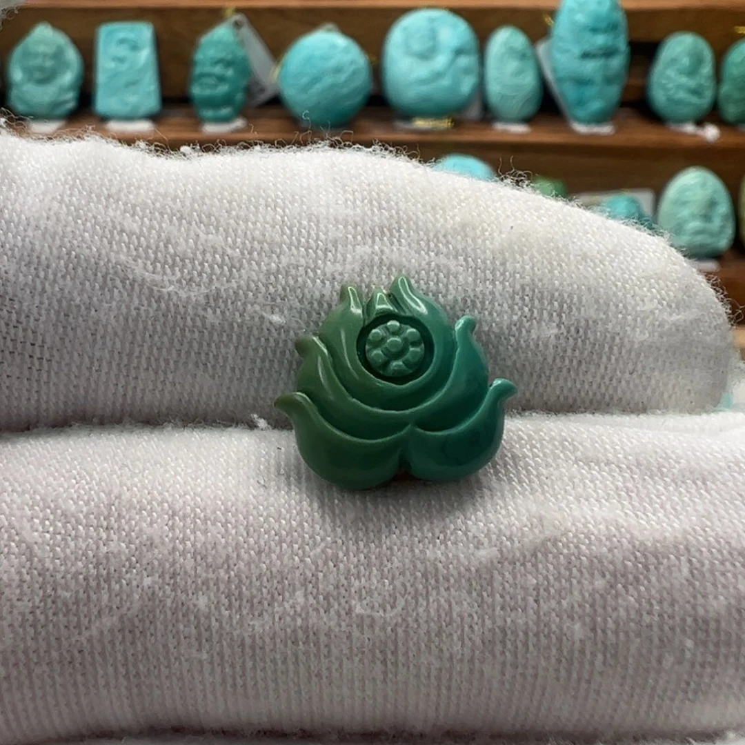 绿松石未镶嵌莲花13mm