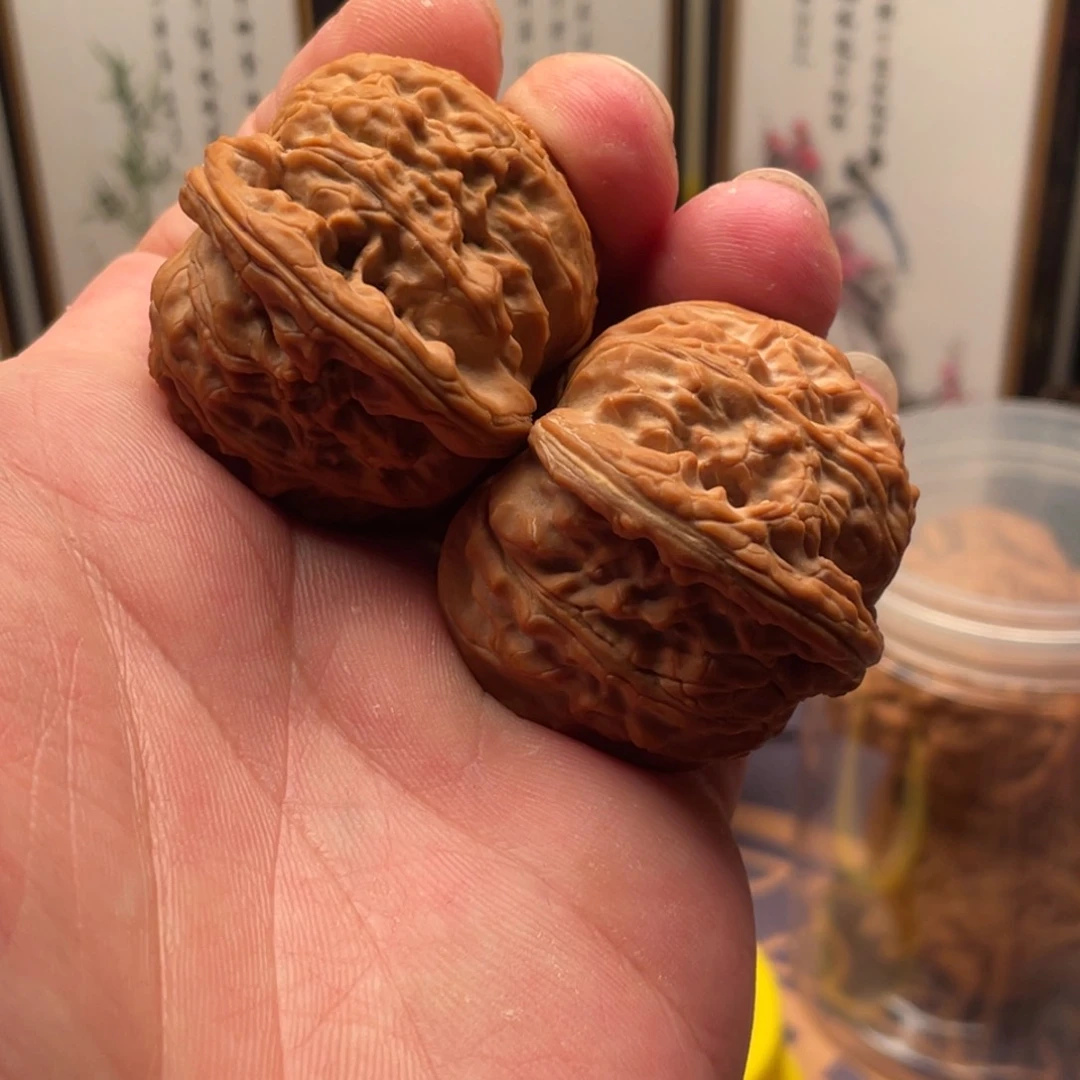 把件核桃全品无修白狮子