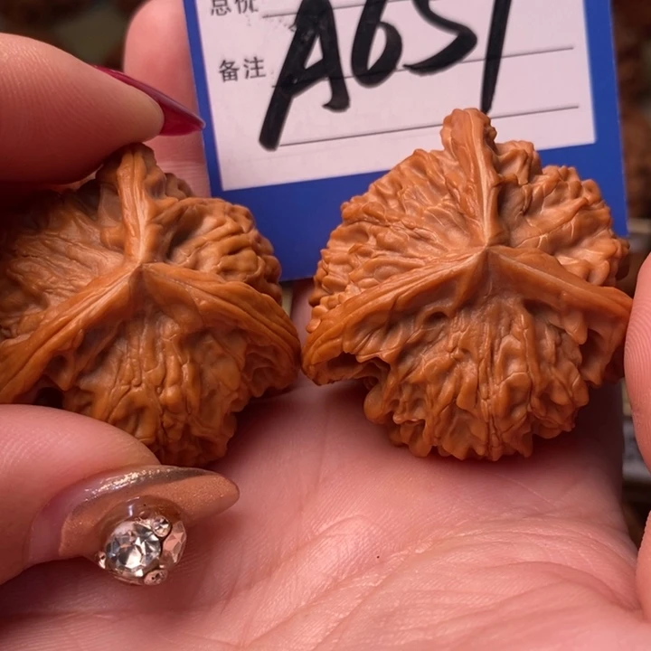 桃核吊坠美****士三棱粗筋全品奔