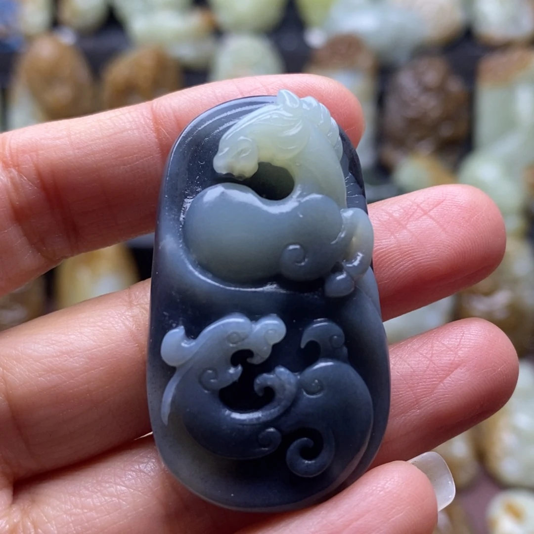 吊坠(不含链)未镶嵌和田玉（糖玉）