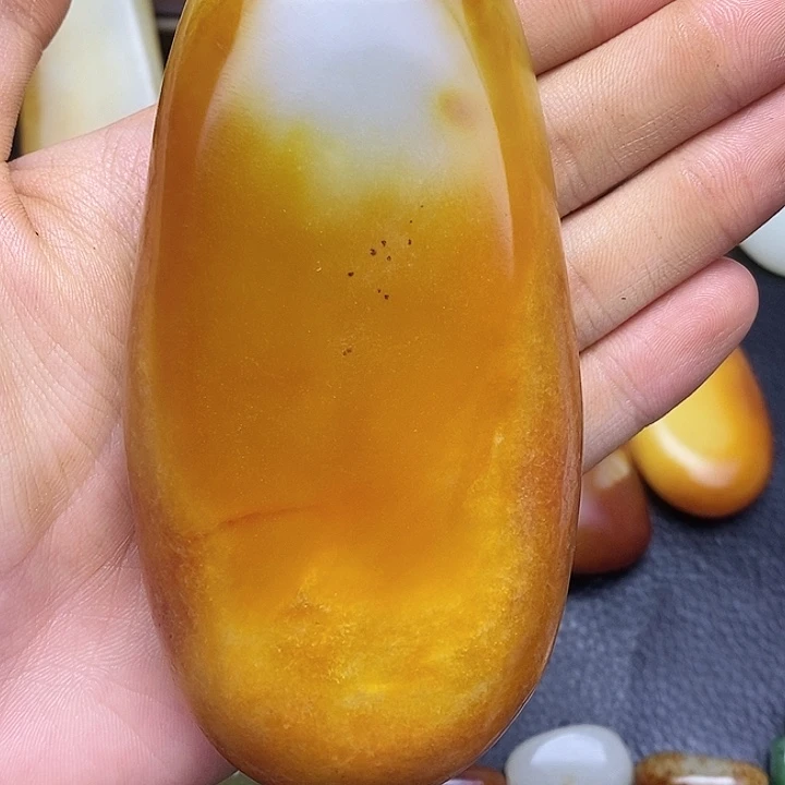和田玉未镶嵌挂件画**优
