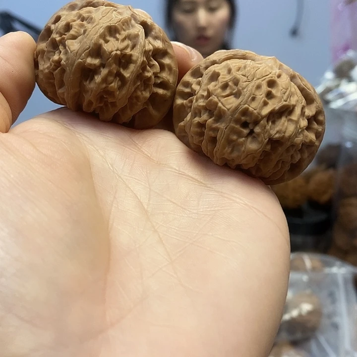 把件文玩核桃43宫灯红皮修