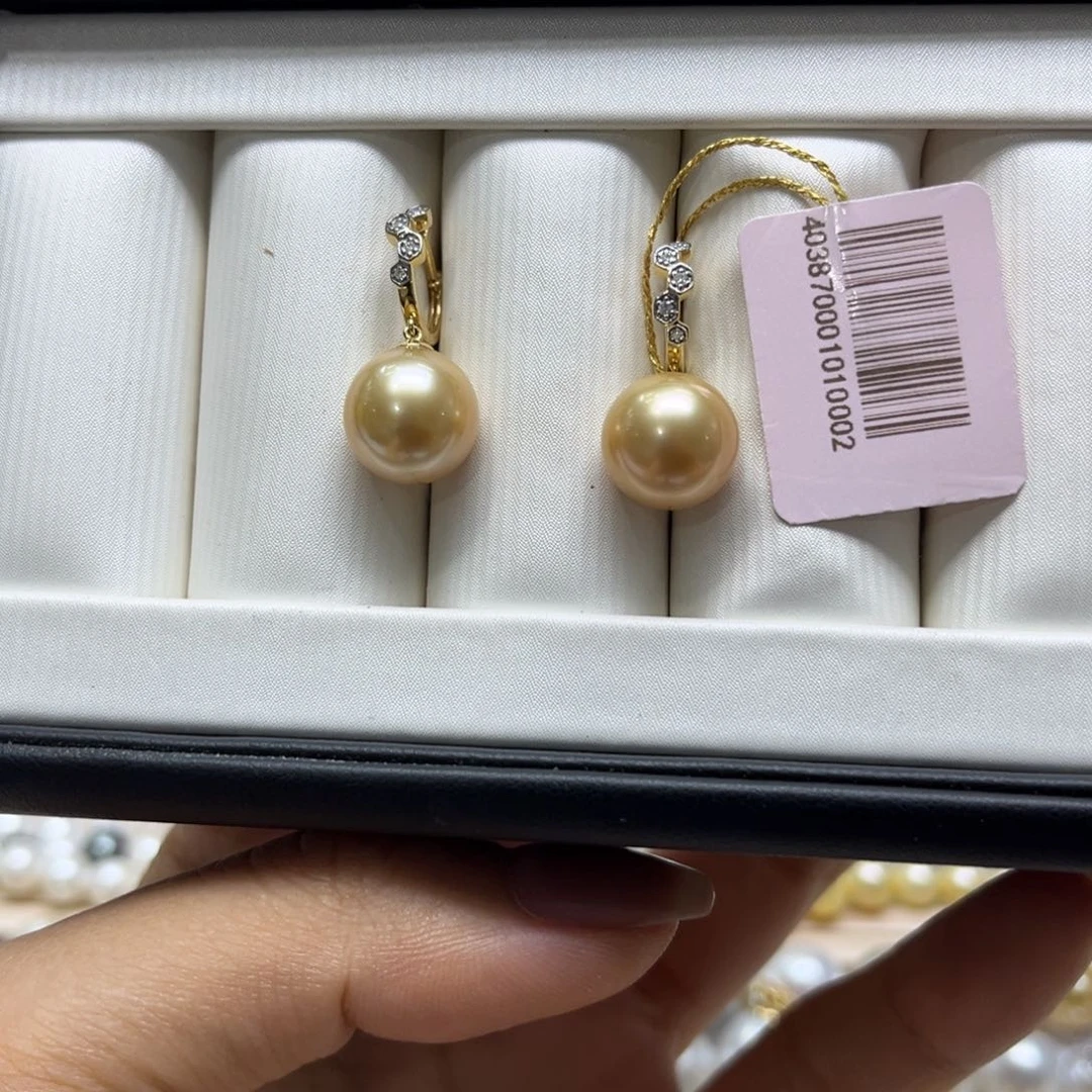 18K金镶嵌海水珍珠耳饰11-12mm