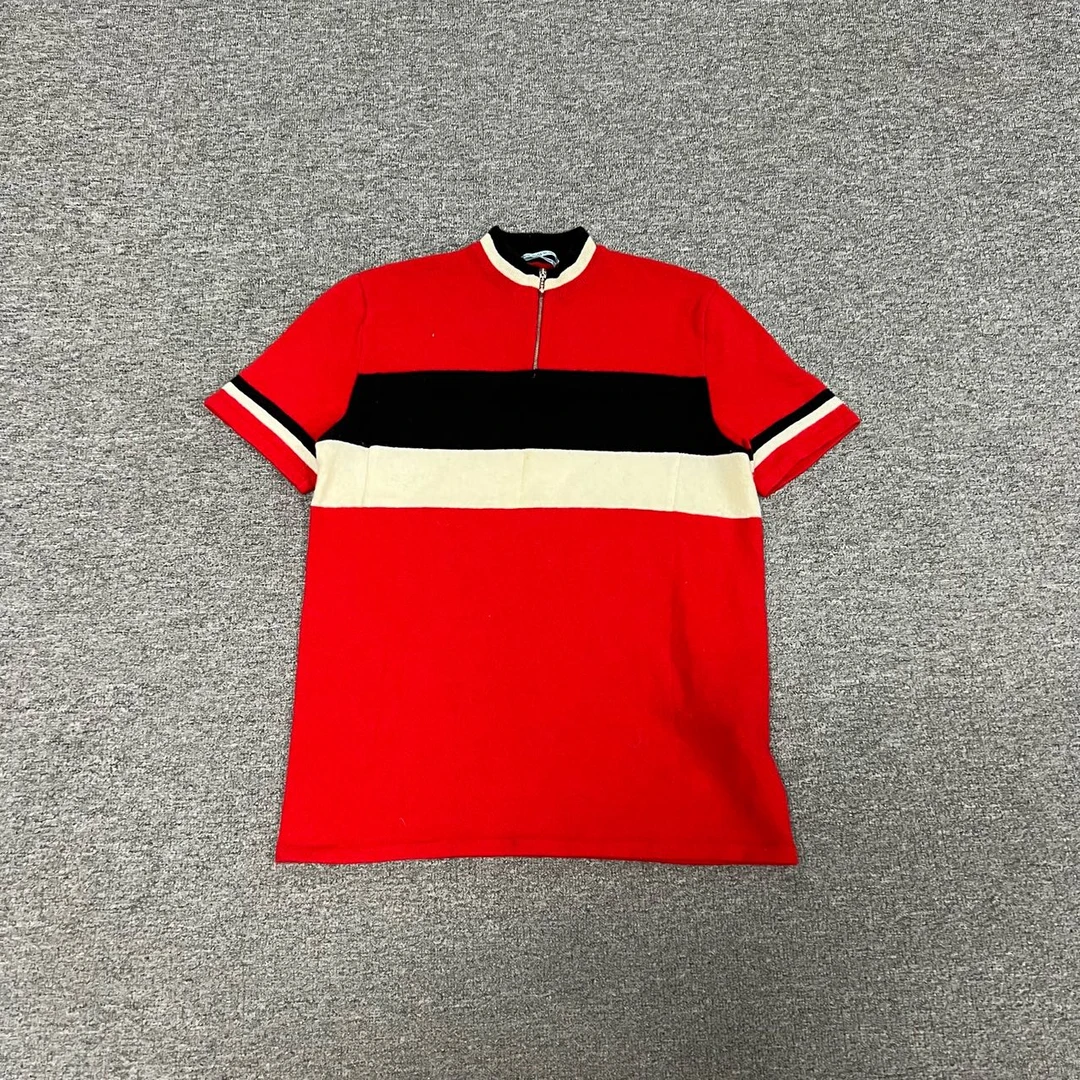99新 Prada/普拉达 Prada 针织短袖