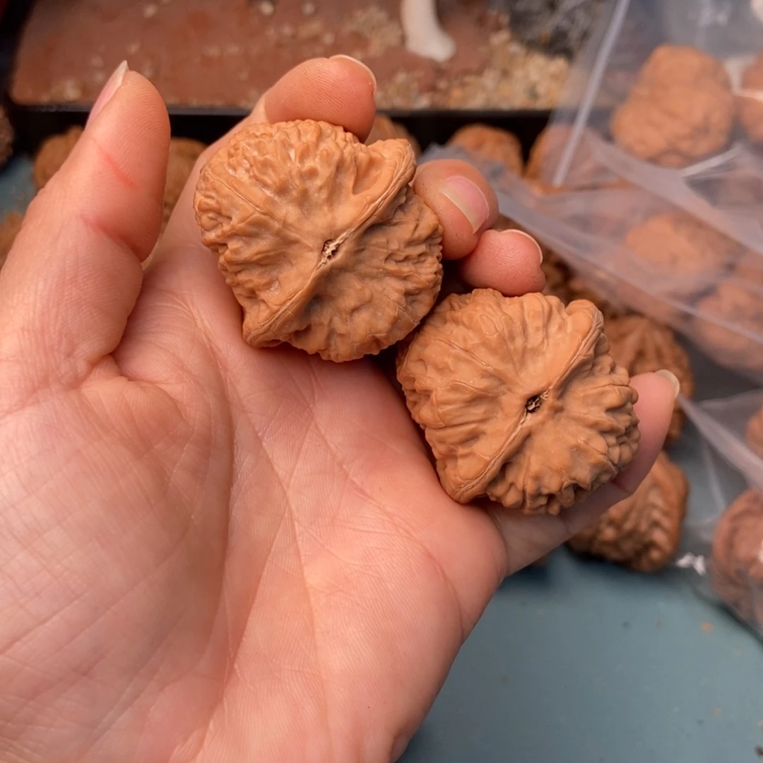 吊坠文玩核桃红方印37