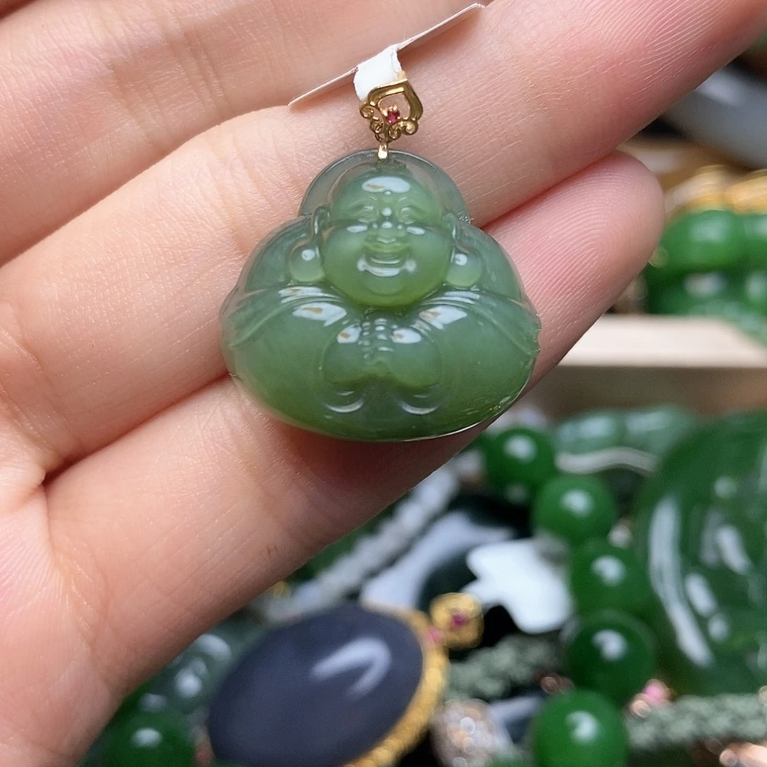 和田玉（碧玉）颈饰18K金镶嵌