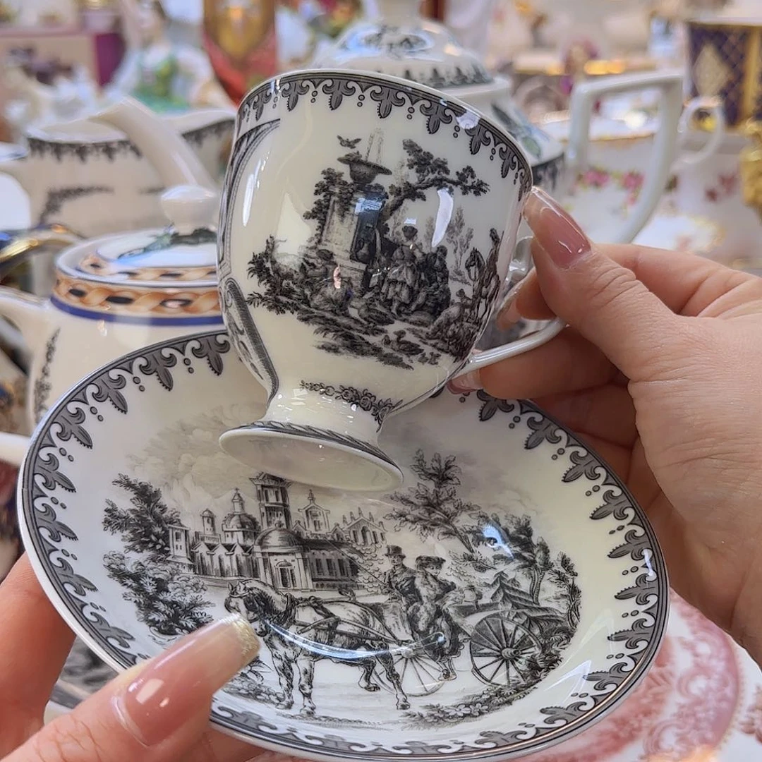 摆件欧洲瓷器收藏鉴赏