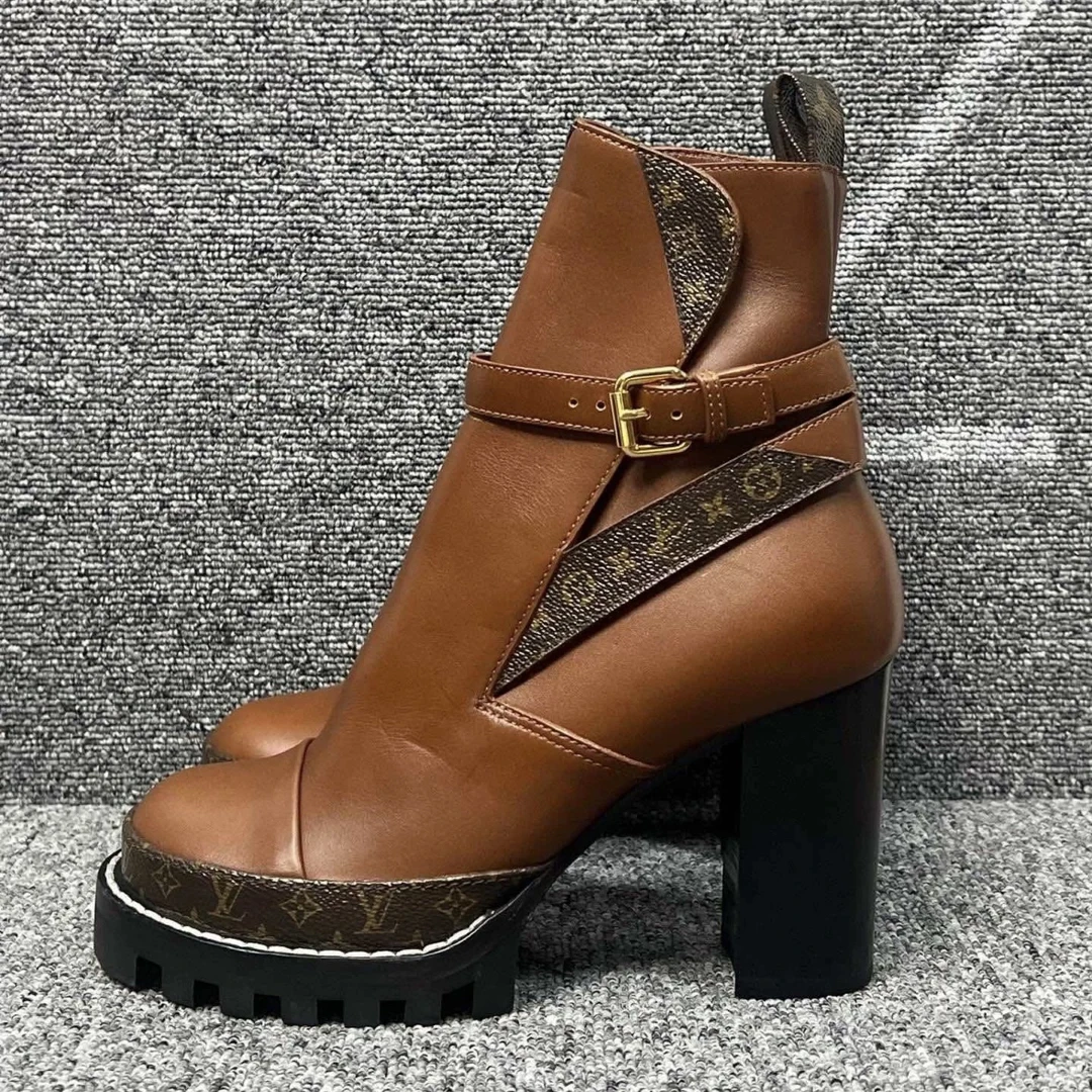 未使用 LouisVuitton/路易威登 2591610棕色老花高跟短靴微暇
