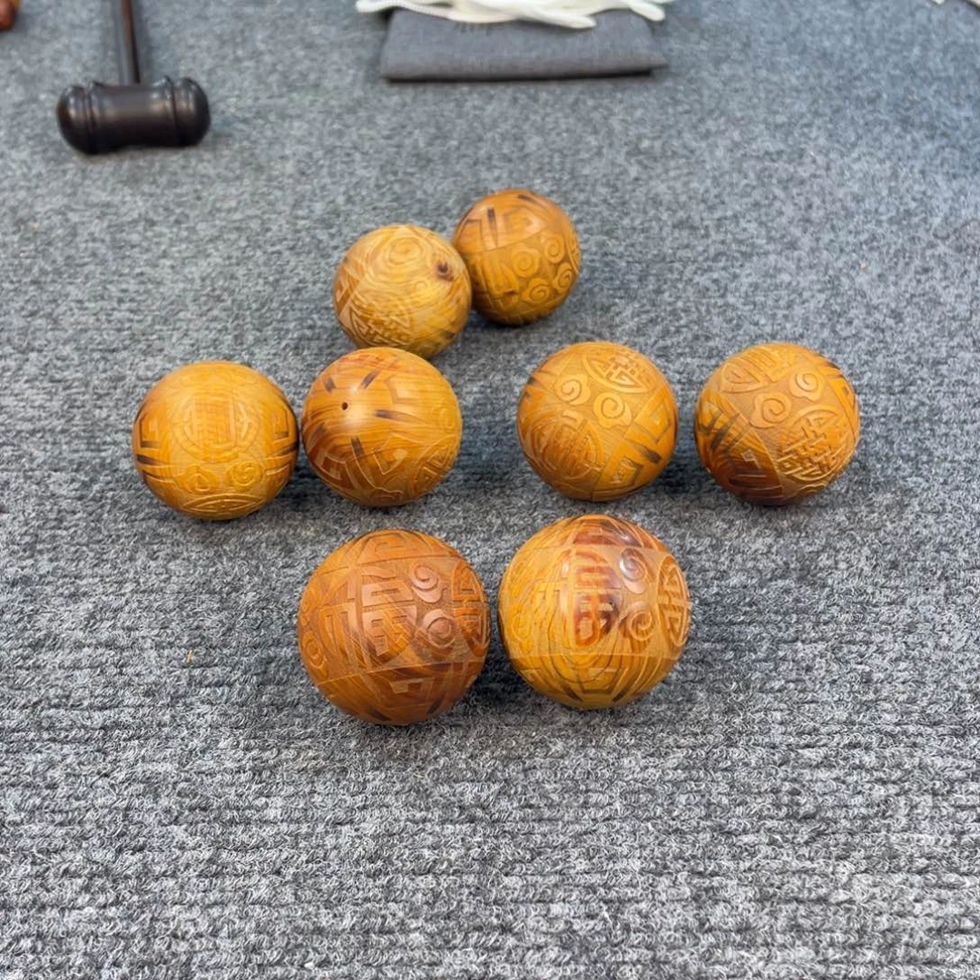 柏木（崖柏）太行崖柏，5.0福字云纹雕刻手球，到手一对，特别香