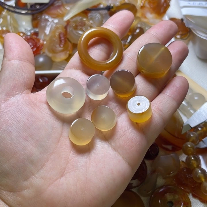 玛瑙/玉髓颈饰未镶嵌何*008