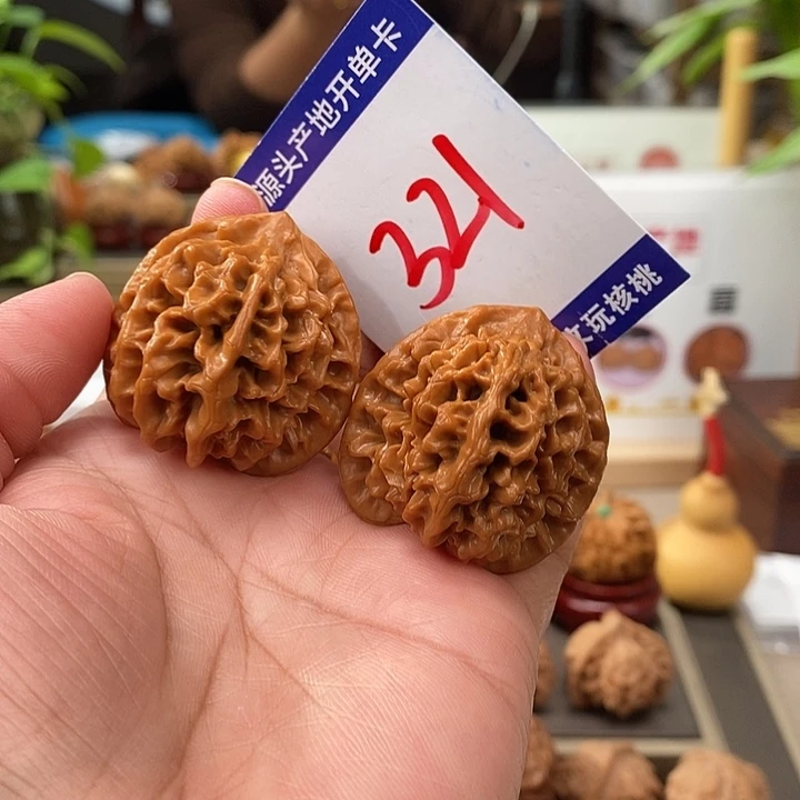 文玩核桃把件36全品秦闷321号