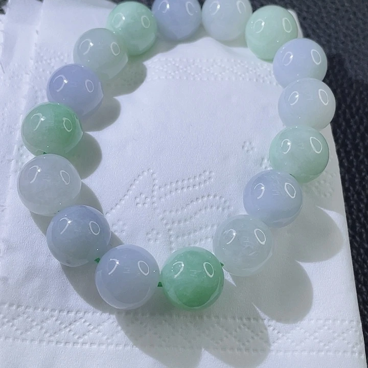 翡翠手链未镶嵌翡翠