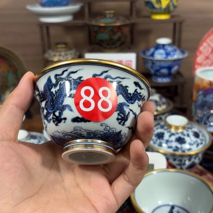 孟***楠景德镇手工手绘陶瓷