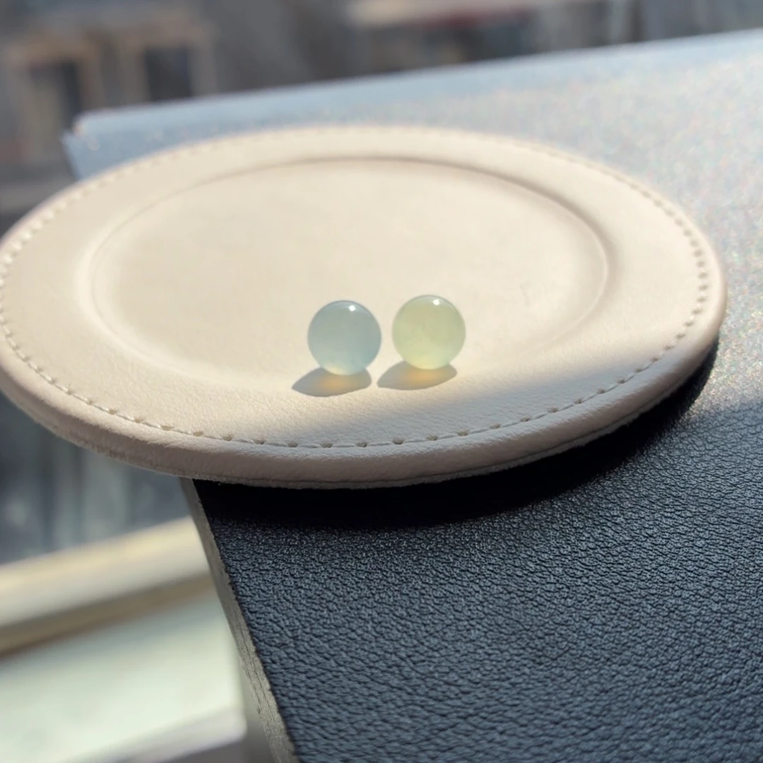 定制翡翠未镶嵌卡7.9一对