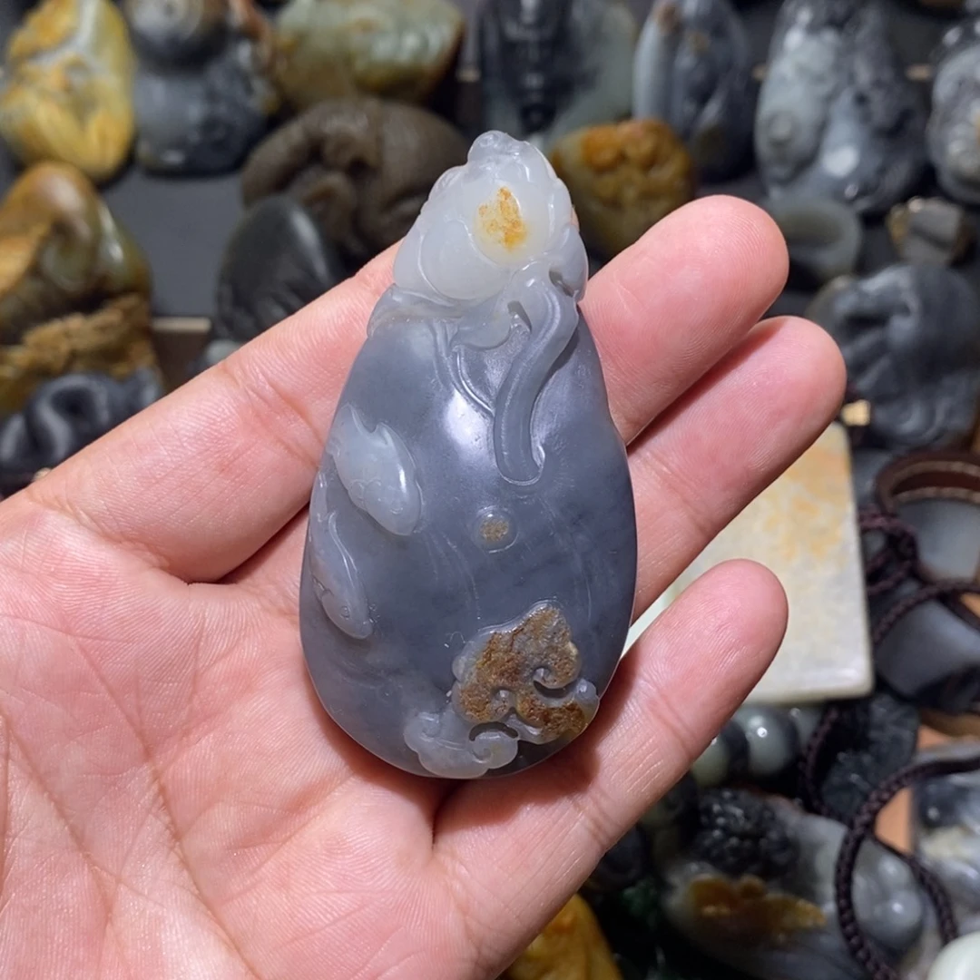 未镶嵌和田玉把件