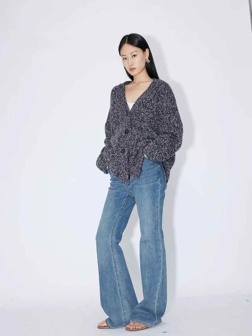 白厂花纱纱 德国机云朵卷领毛衣针织衫8411