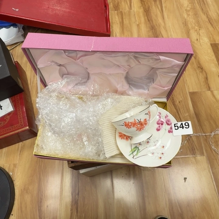 瓷片工艺品摆件瓷器摆件正能量