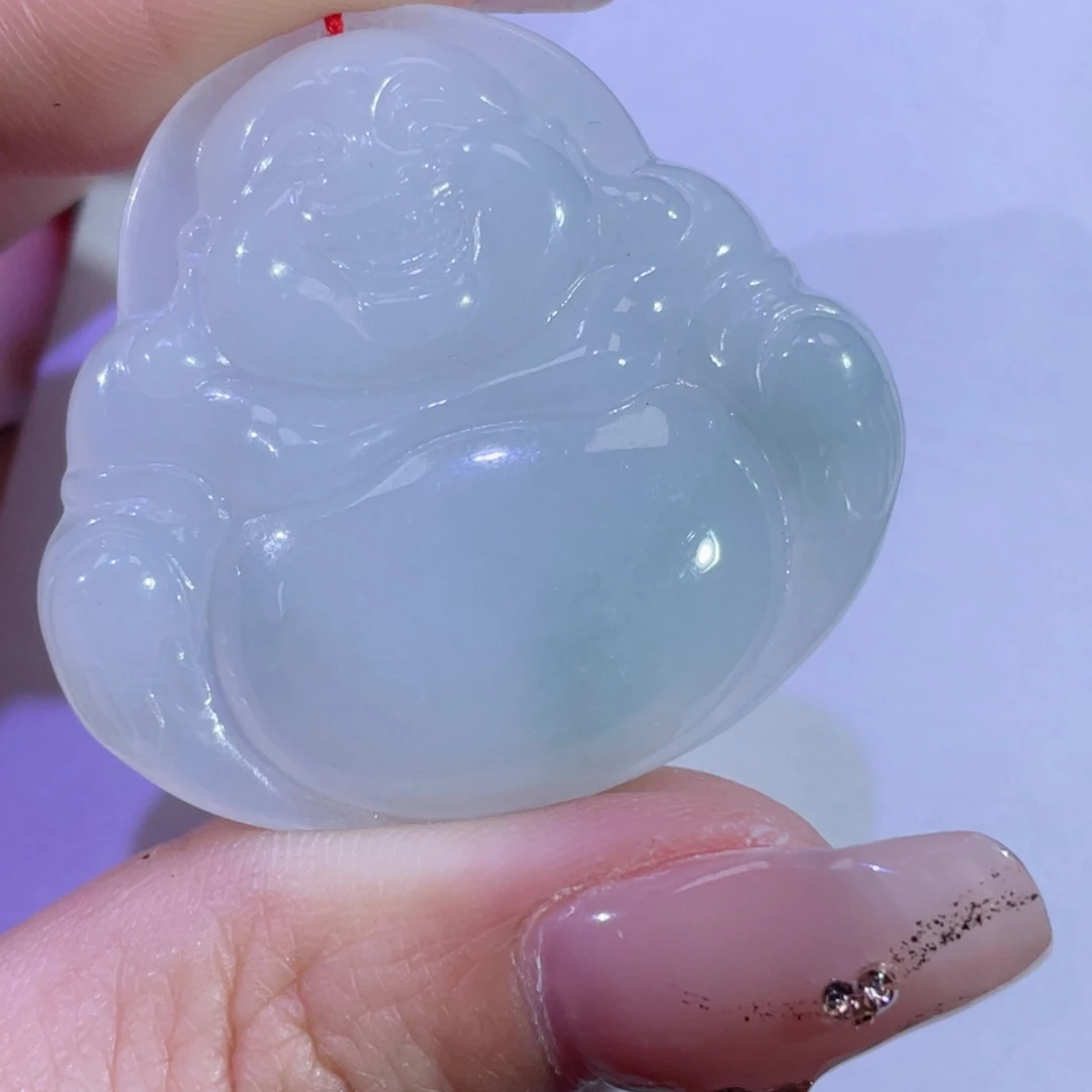 翡翠颈饰未镶嵌佛公