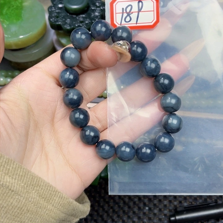 和田玉和田玉边角料随机发未镶嵌