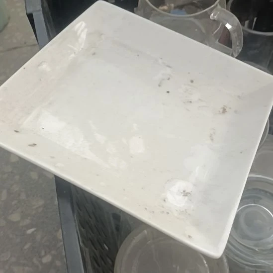 瓷片陶瓷盘子碗啥都有