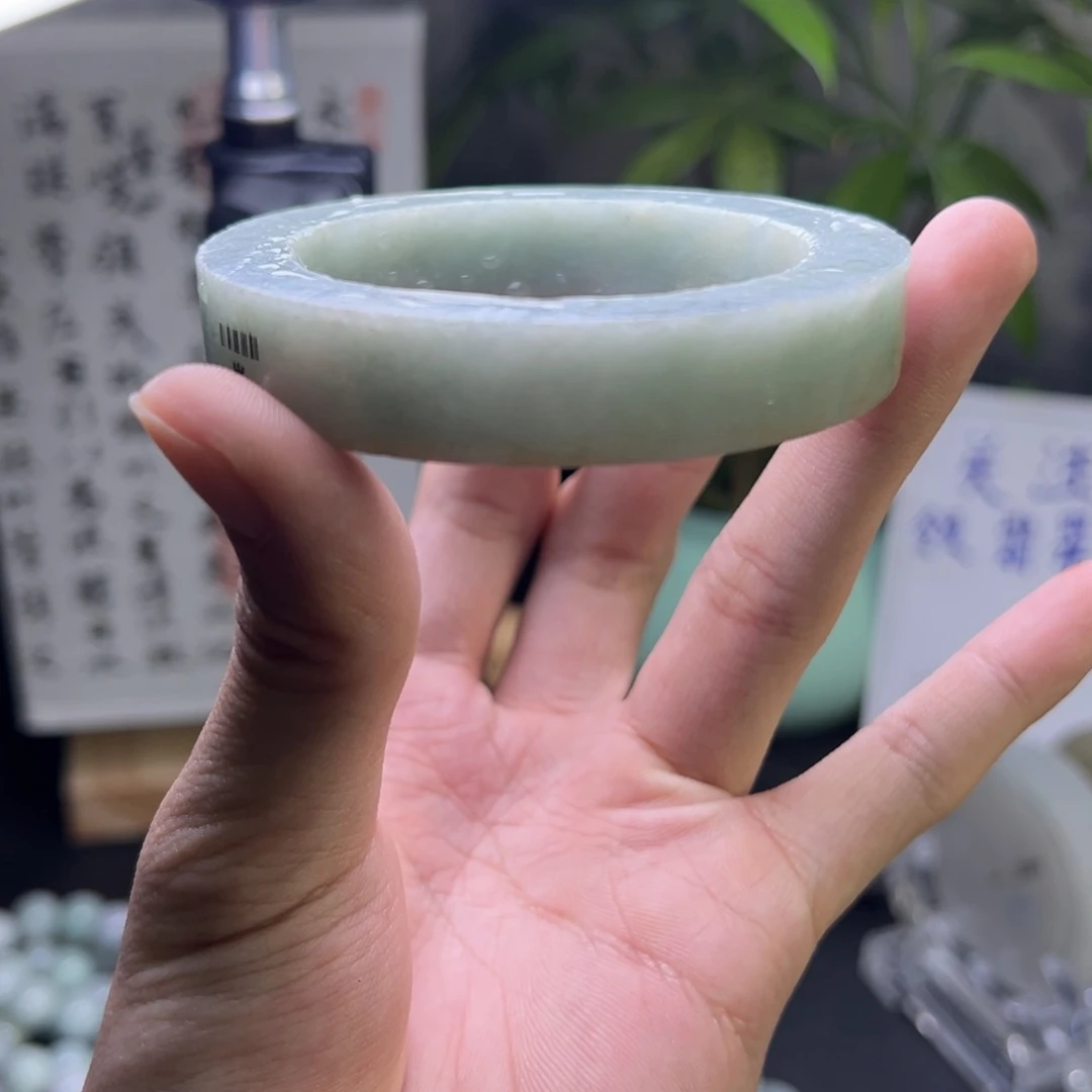 未镶嵌正圈定制翡翠满色 55-60